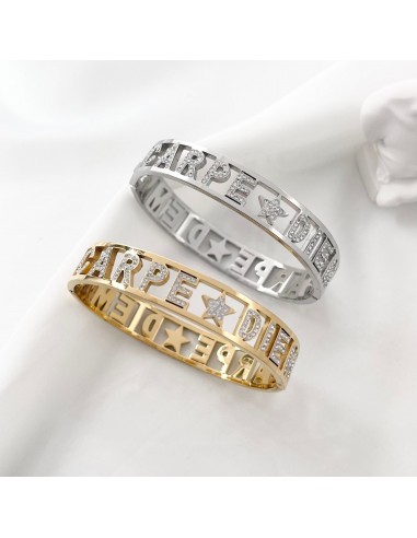 Bracciale Rigido 'Amore' – Eleganza e Significato in un Gioiello Unico