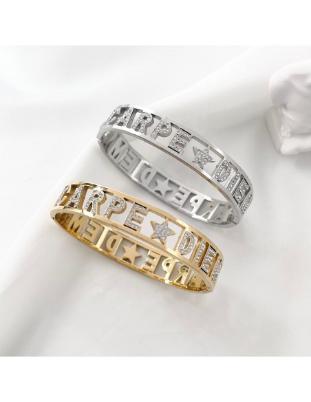 Bracciale Rigido 'Amore' – Eleganza e Significato in un Gioiello Unico